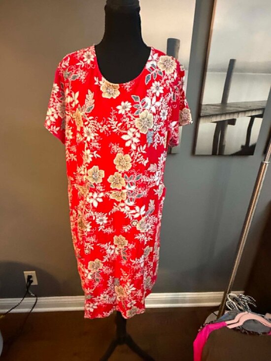 J. Jill Dresses & Skirts - Adorable JJill red print short sleeved Petite XL dress